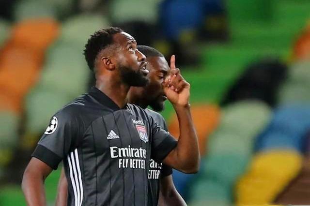 关于里昂客场战平第戎，稳居联赛前茅的信息