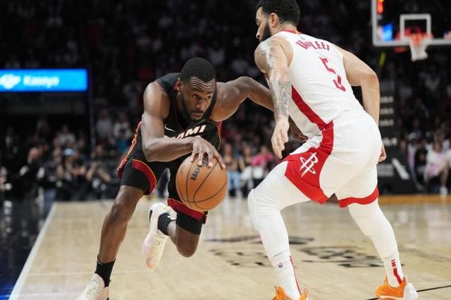 美国球员在国际赛场上闪耀光芒