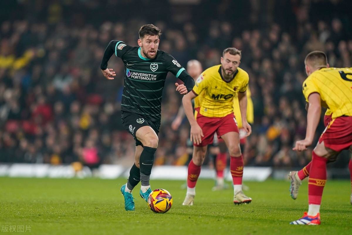 包含沃特福德主场再度告负，保级形势堪忧的词条