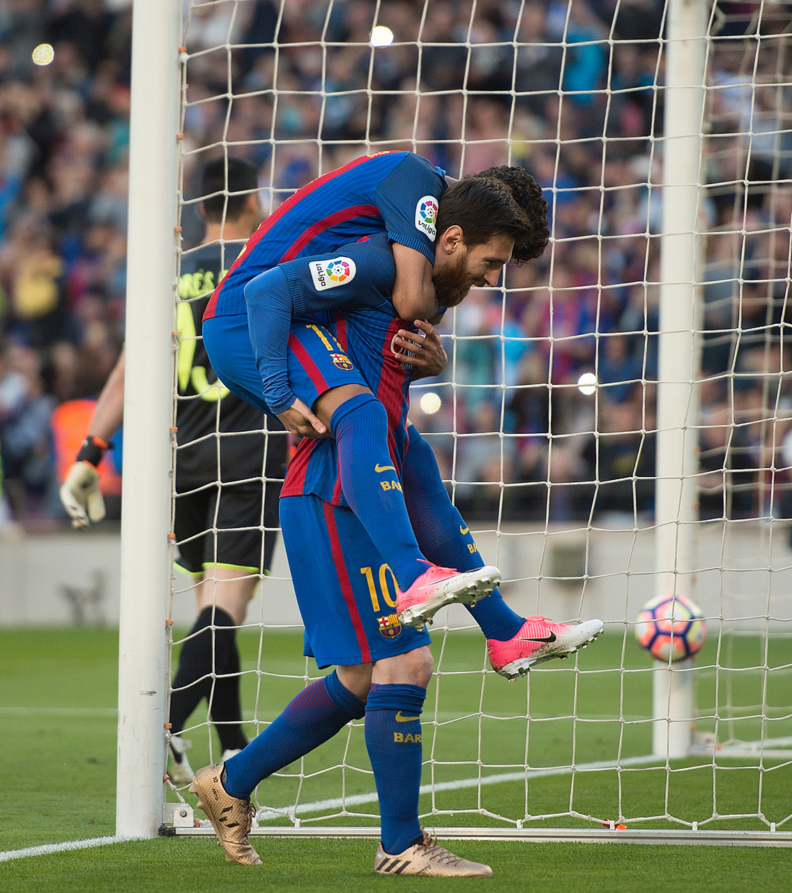 关于梅西再下一个帽子戏法,巴萨获得重要胜利的信息 关于梅西再下一个帽子戏法,巴萨获得重要胜利的信息