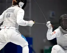 波多黎各击剑选手刀光剑影，锦上添花