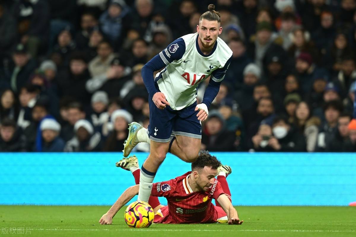 关于热刺客场惨败，遭遇沃特福德重击的信息