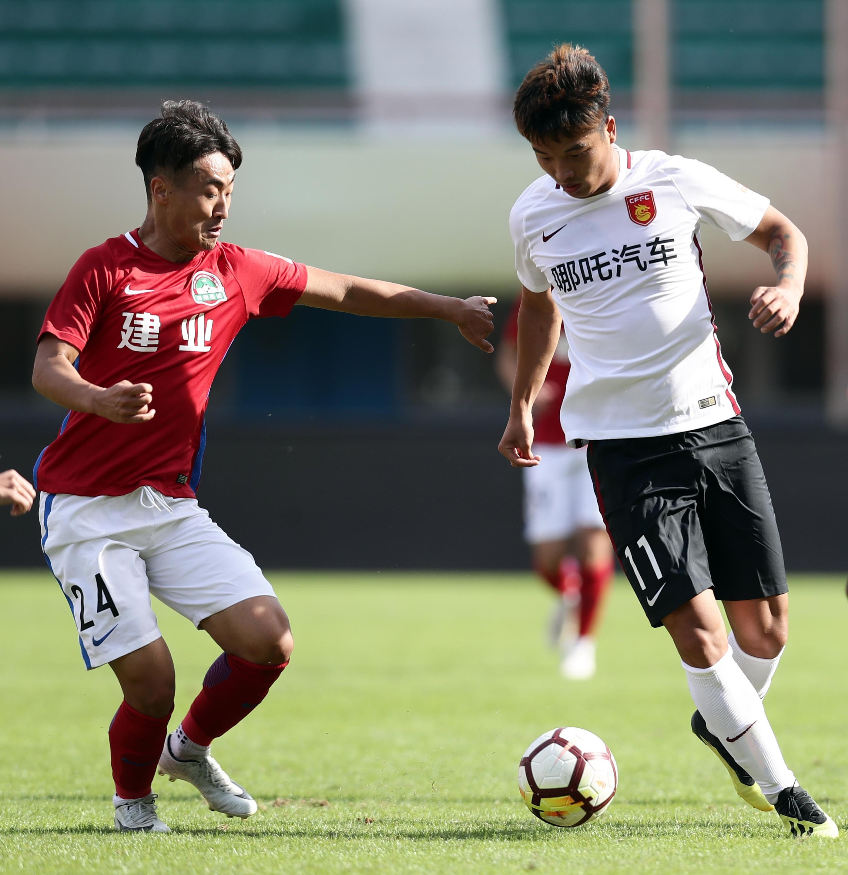 河北华夏幸福迎战河南建业，斗志昂扬