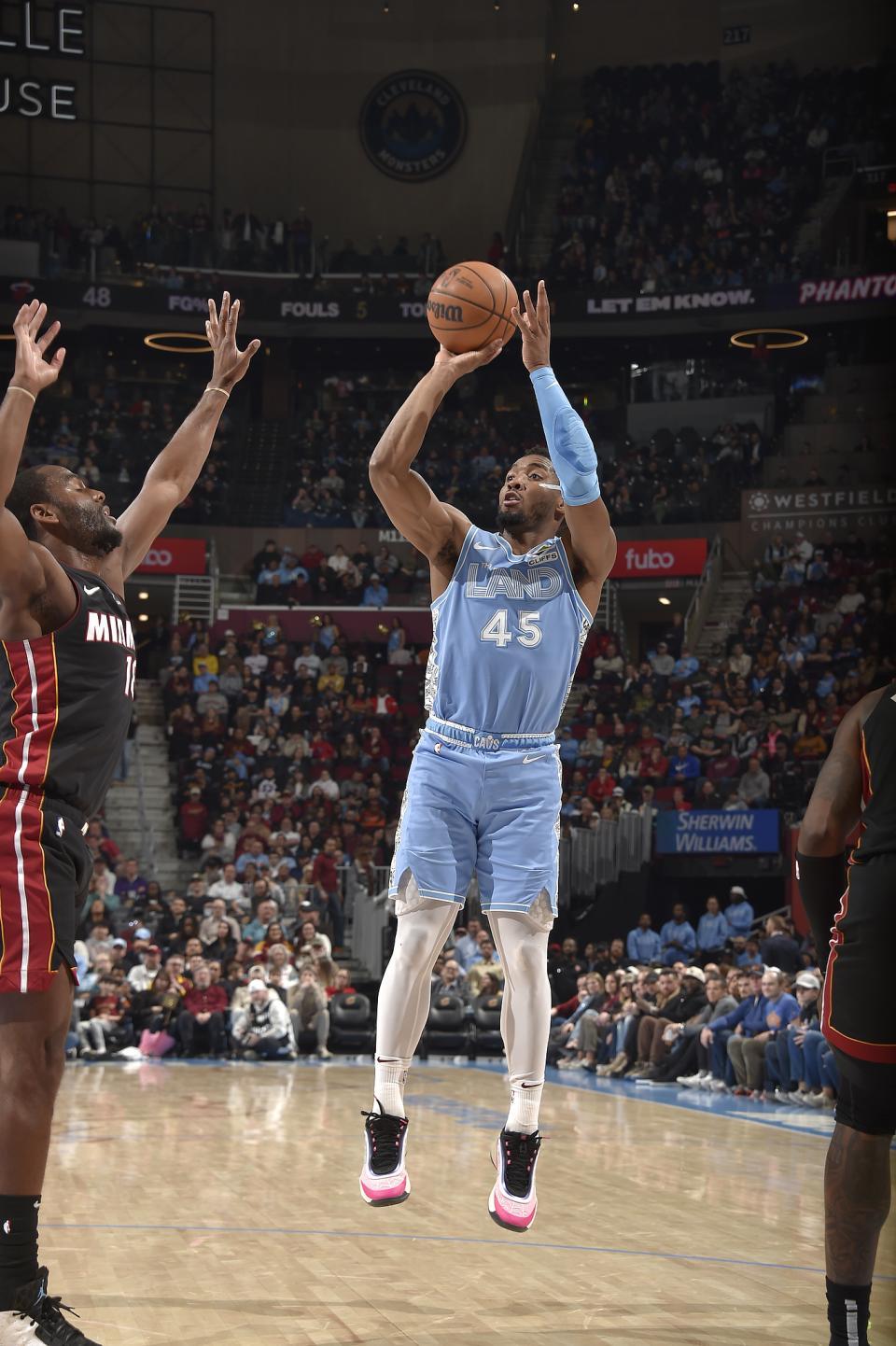 FB体育在线-热火胜骑士，主场掀起五连胜