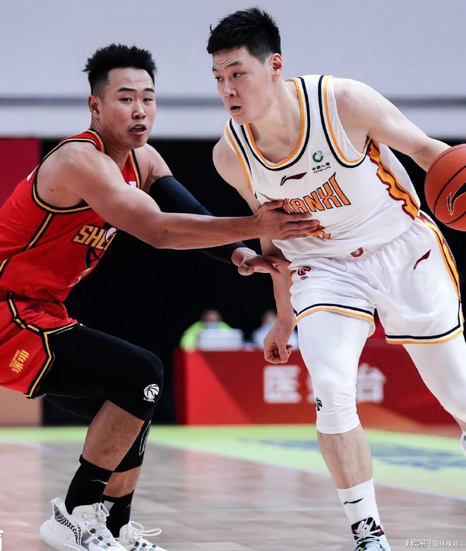 包含辽宁队力克新疆，实现五连胜的词条