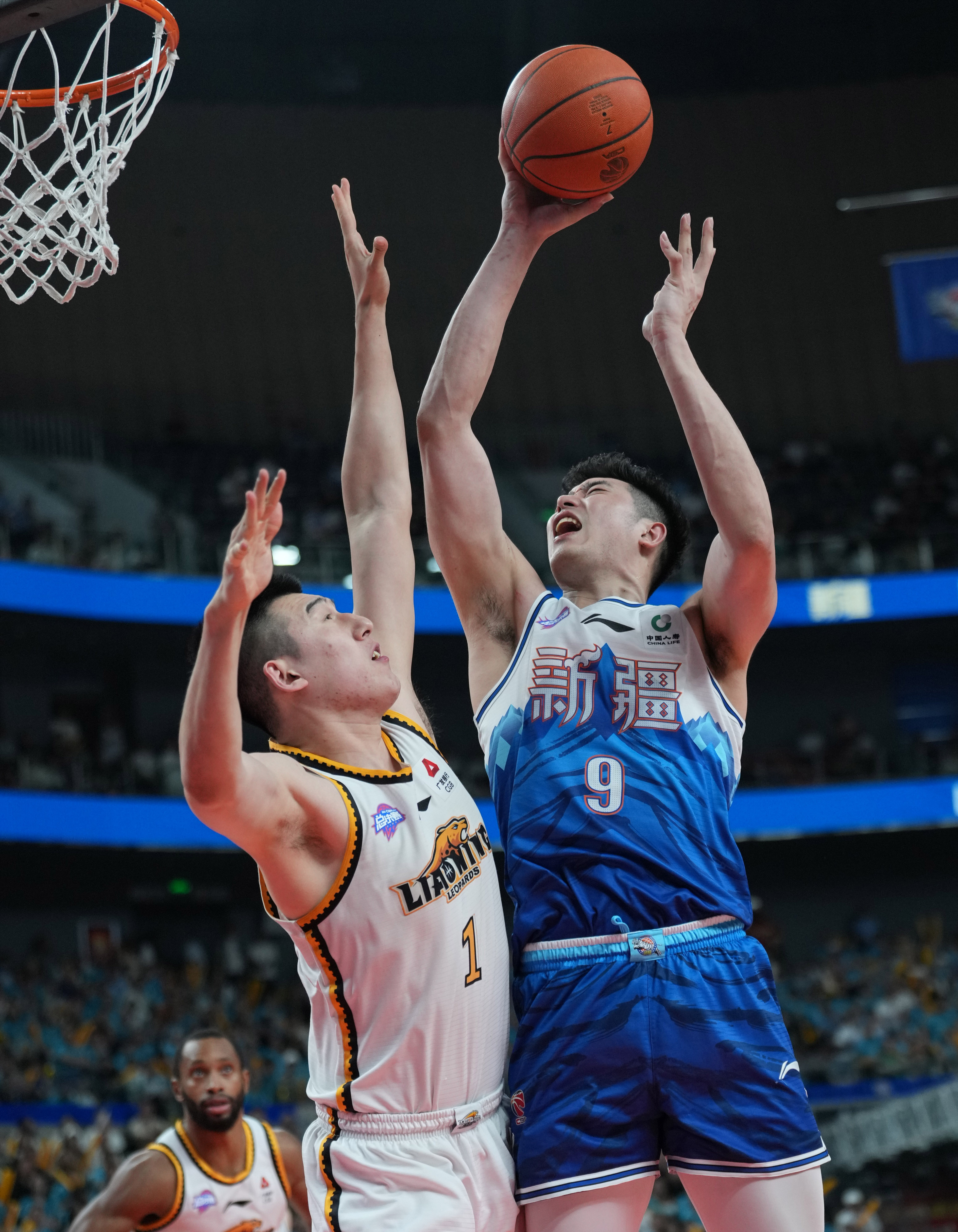 包含辽宁队力克新疆，实现五连胜的词条