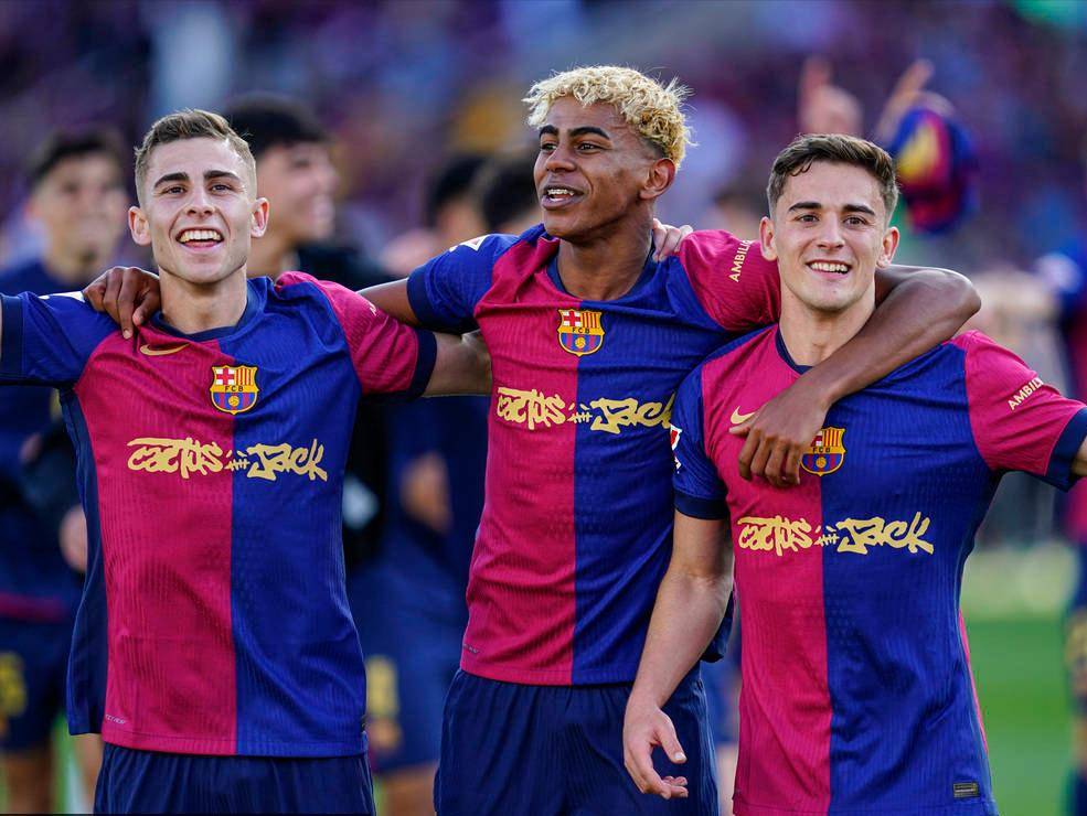 足球场上的惊心动魄一幕将成为瞩目焦点