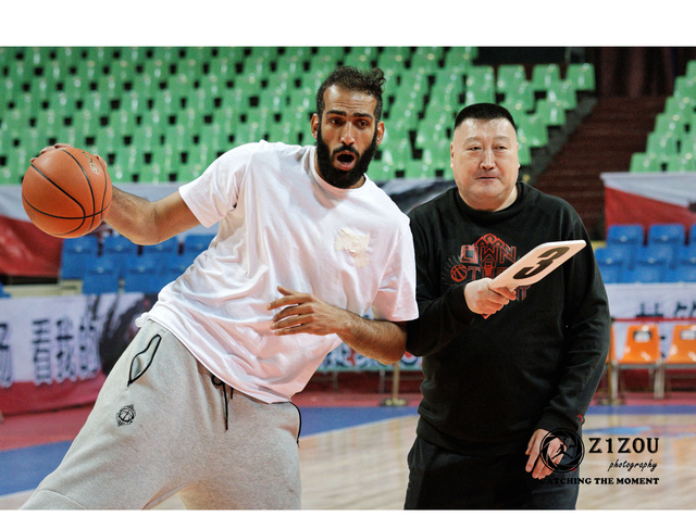 哈达迪备战新赛季，全力以赴为球队贡献