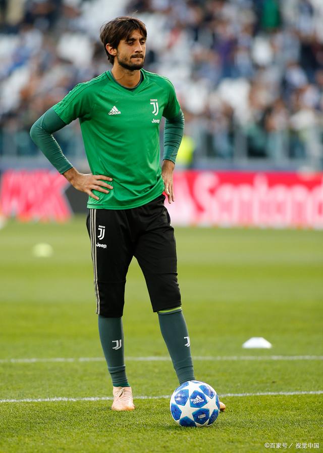 FB体育在线-尤文图斯客场挑落拜仁，晋级半决赛