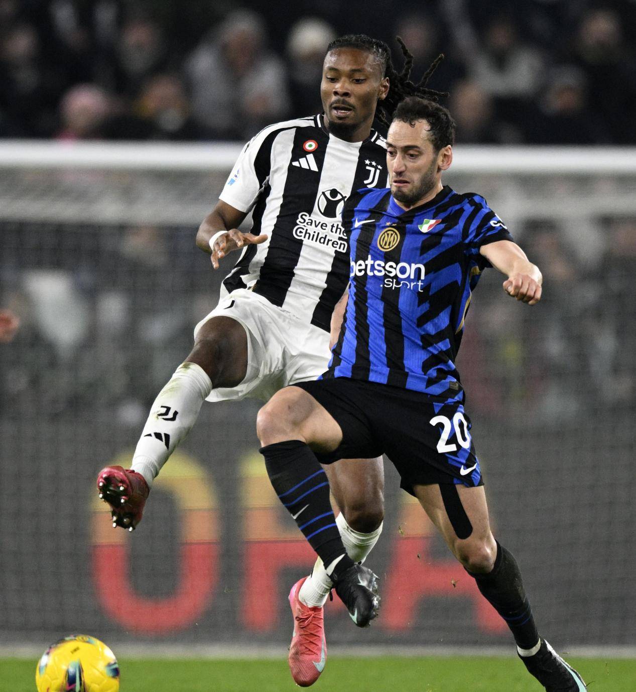 国际米兰客场苦战，险胜尤文图斯