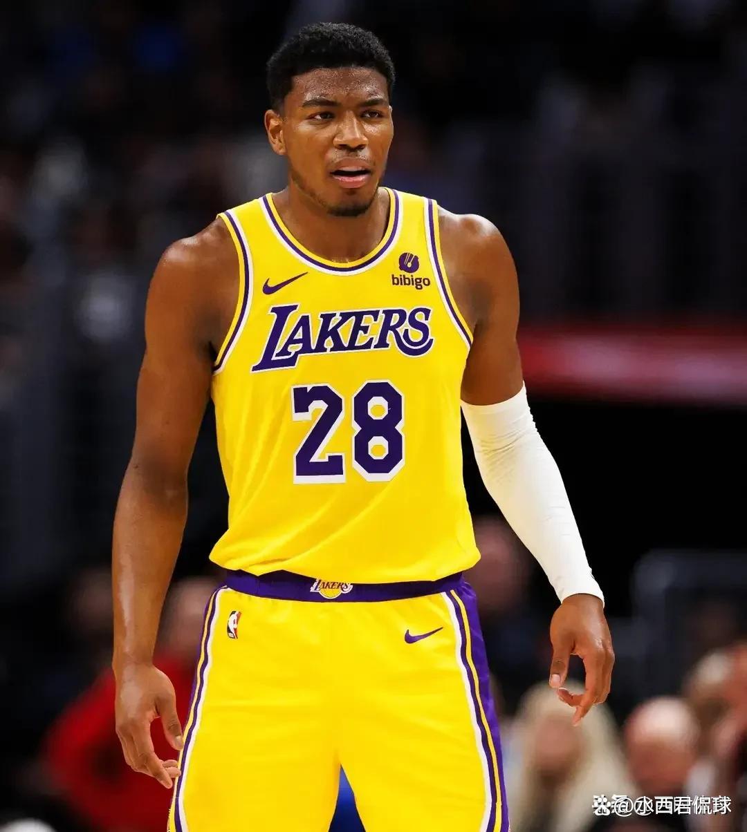 FB体育在线-湖人豪胜马刺，取得赛季第十一胜！