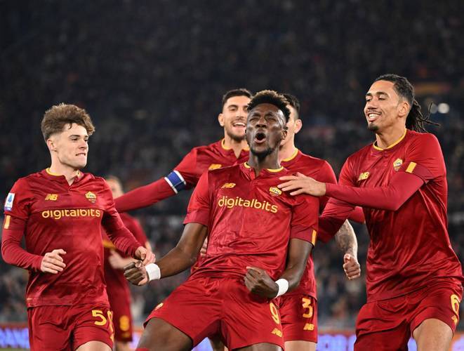 FB体育APP-包含AC米兰客场击败罗马，取得关键胜利的词条