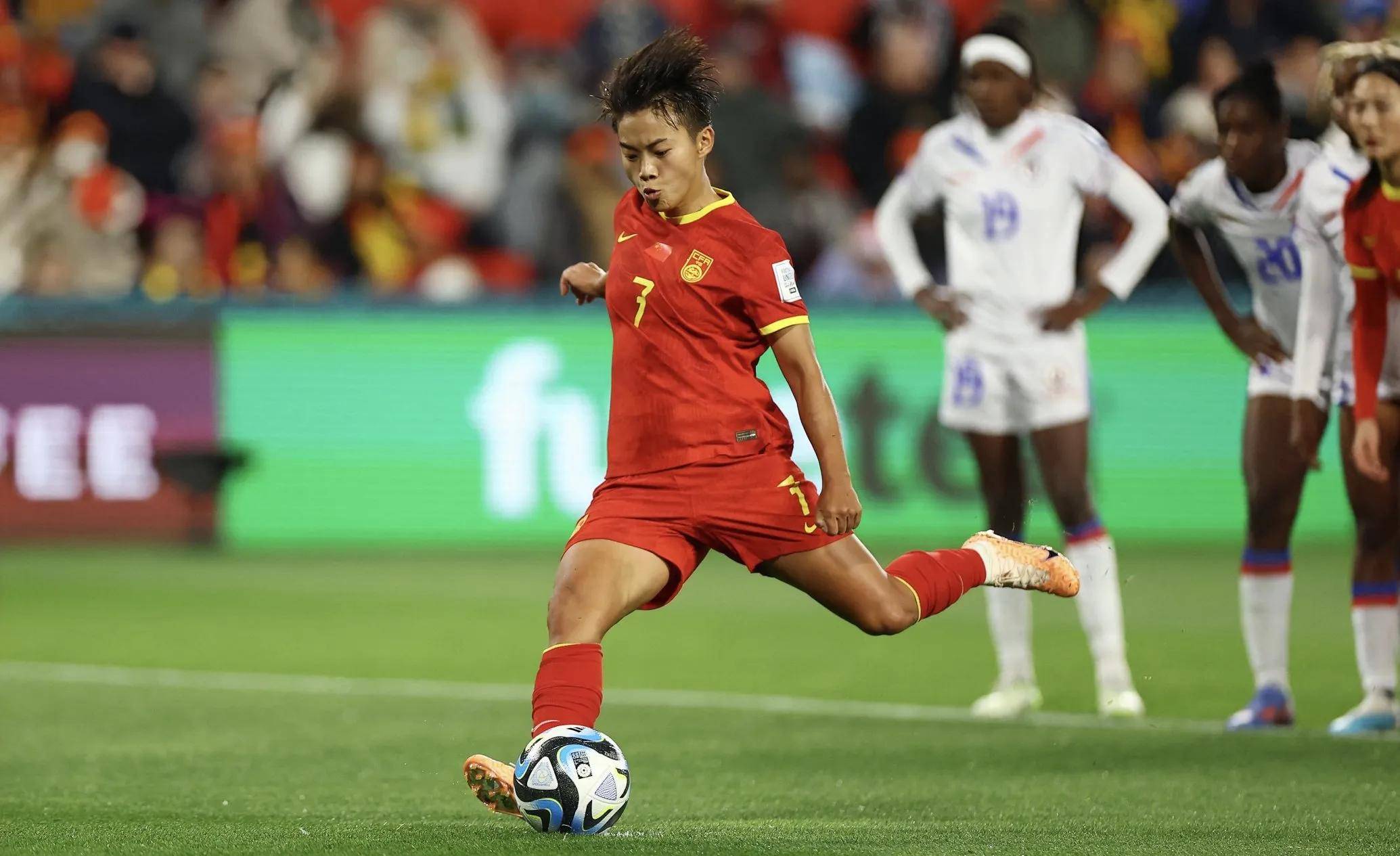 强劲表现！中国女足队在国际赛事中丝毫不落下风