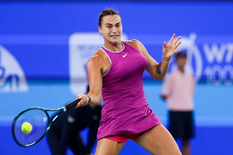 意大利女子体操选手实现三连冠