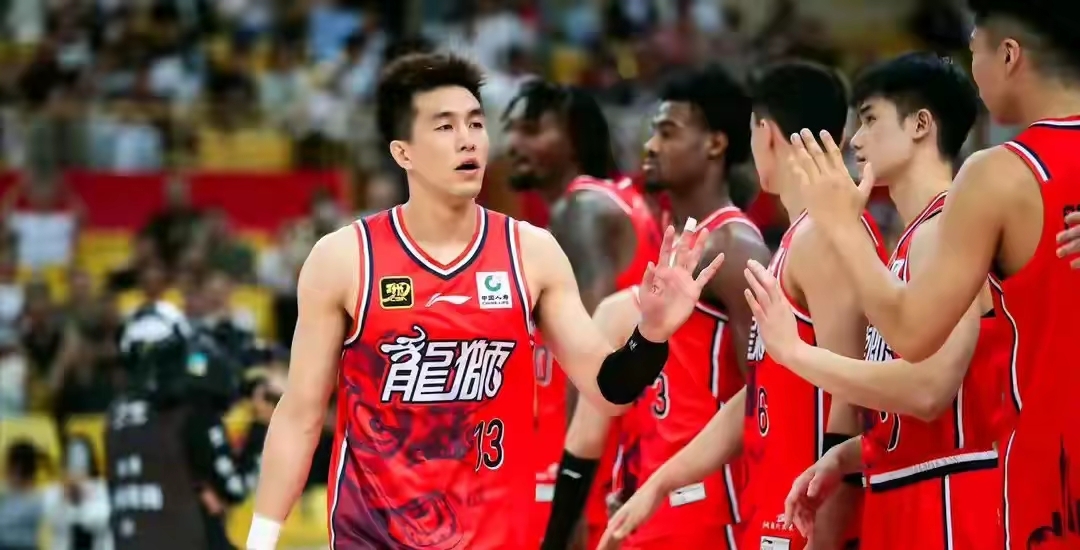 赛事风云变幻，激战燃烧颠覆阵势