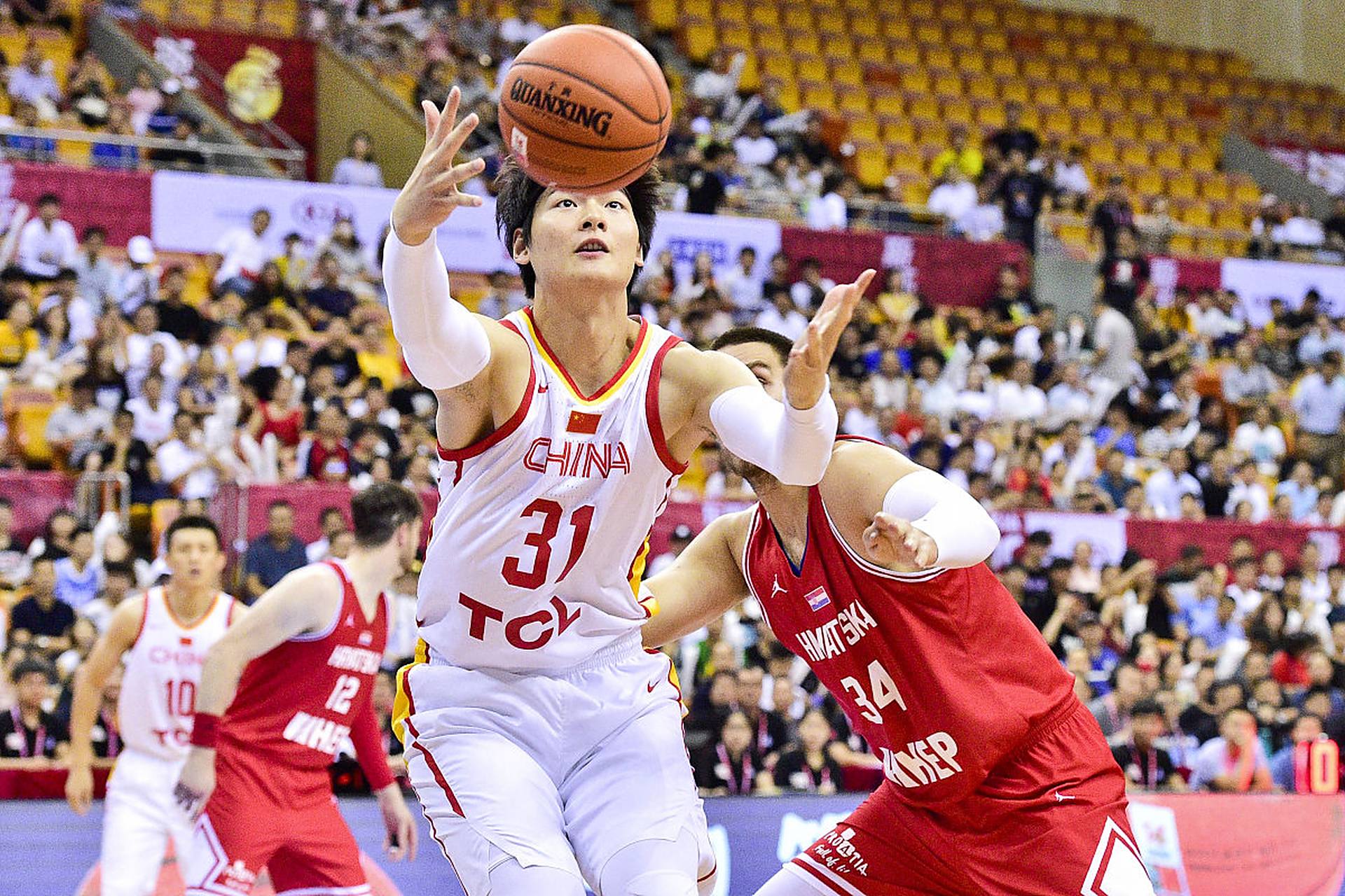 包含上海男篮主场失利，连胜势头遭遇阻击的词条