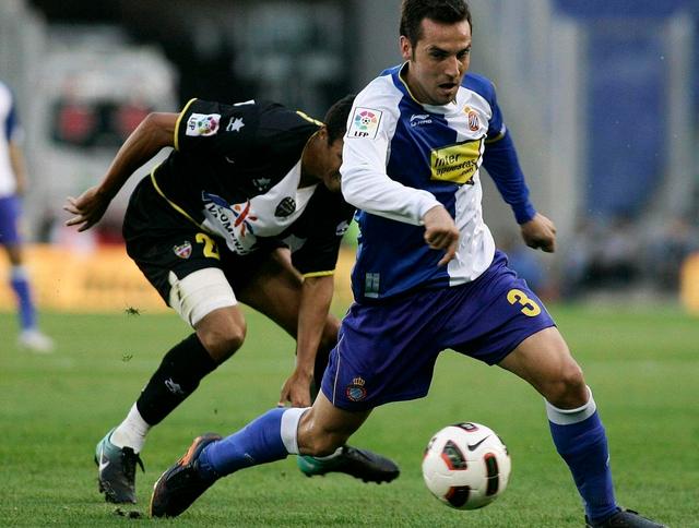 阿尔梅里亚逐球取胜，巴列卡诺连败愤怒