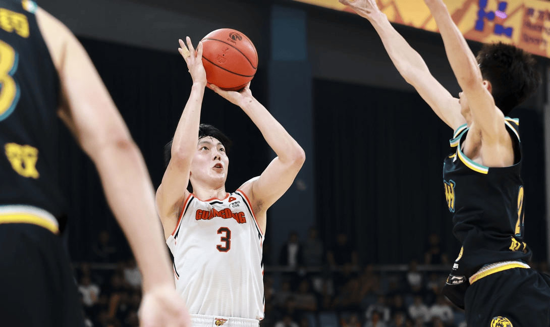 巴塞尔遭受不利，出线形势蒙上阴影