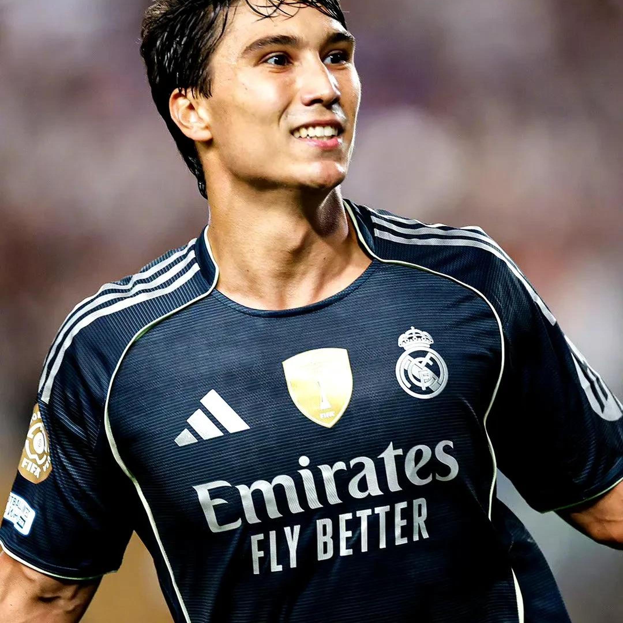 关于尤文图斯签下皇马前锋，引起球迷热议的信息