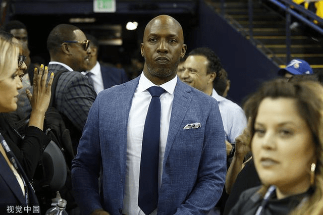 开拓者主教练下课，新人接手带领球队的简单介绍