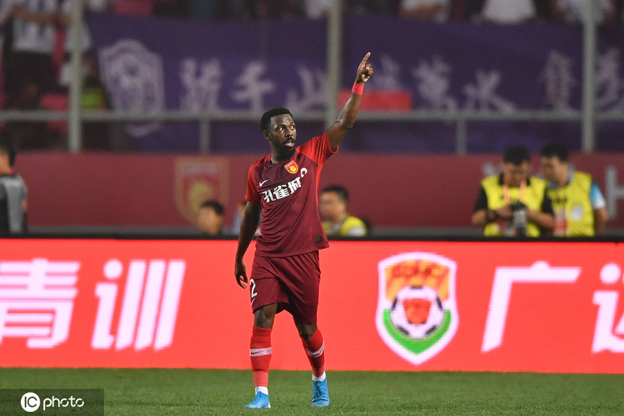 泰达客场胜华夏，取得关键胜利的简单介绍