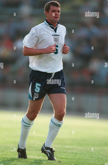 包含雷恩城市英雄，勇夺欧冠荣耀的词条