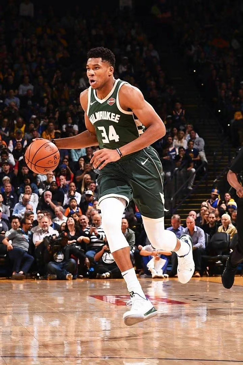 -关于公牛惜败灰熊，暂时停滞连胜进程的信息