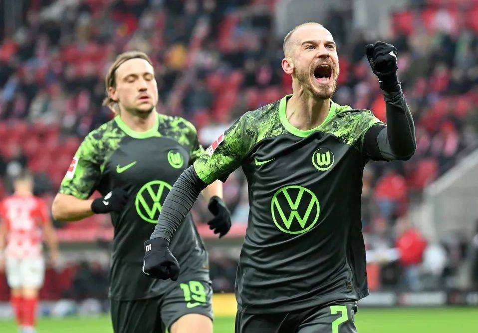 FB体育网页版-沃尔夫斯堡客场两连平，德甲不败走势稳健明显