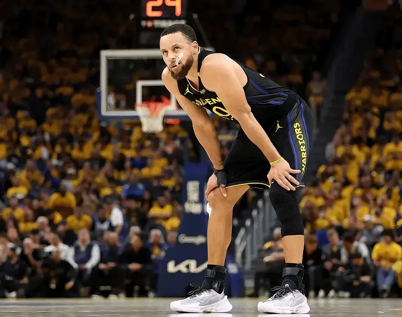 FBsports-勇士大胜篮网，库里状态回暖