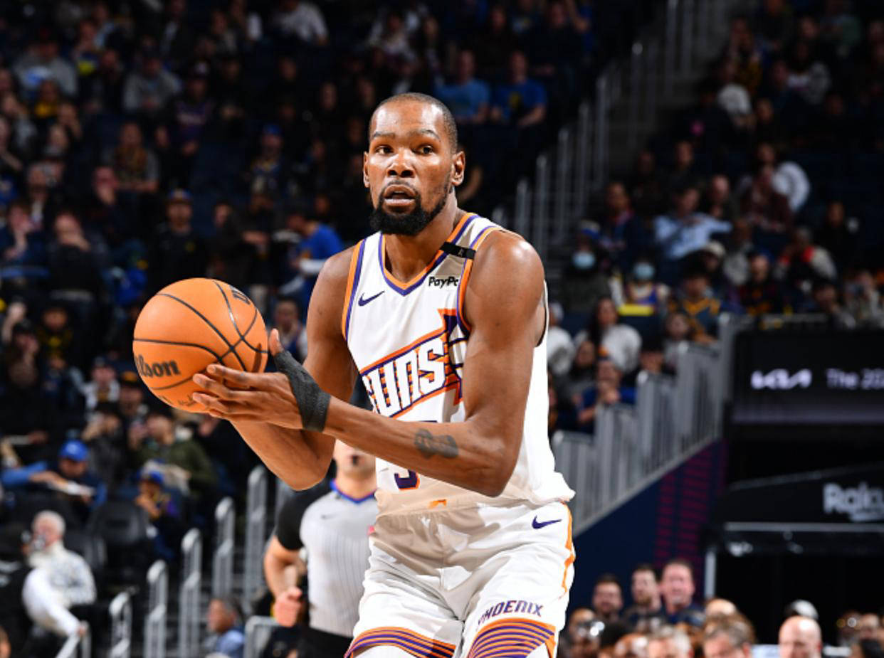 篮网大胜勇士，杜兰特再砍30+